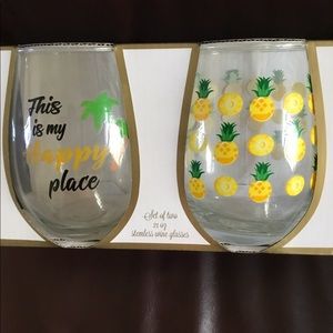 Stemless set of two wine glasses